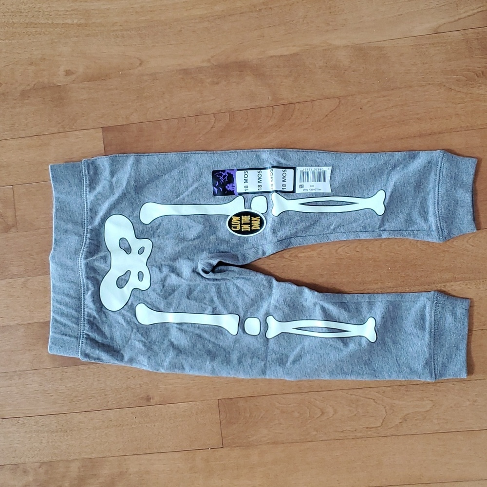 Baby Toddler Boys Happy Halloween GLOWS Skeleton Pants Size 18 mo 3T Joggers NWT
